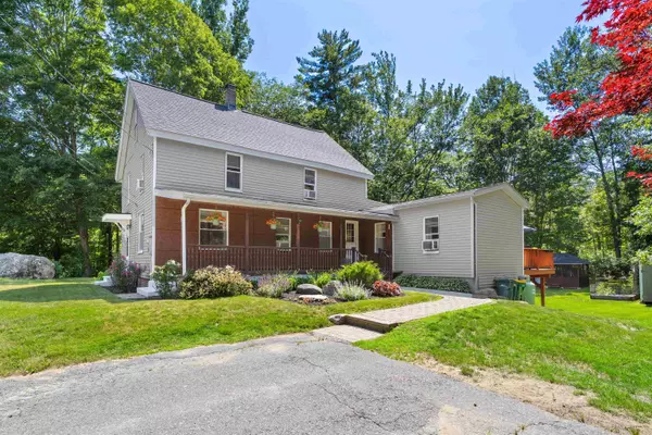 35 Sandown RD, Fremont, NH 03044