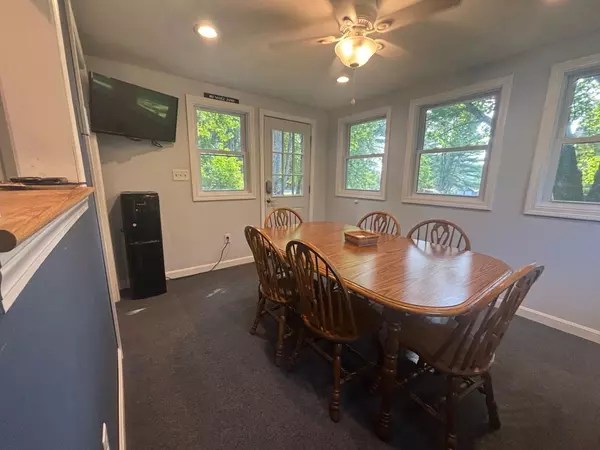 Meredith, NH 03253,77 Eaton AVE