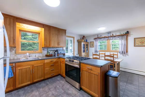 Lebanon, NH 03766,31 Wheatley ST