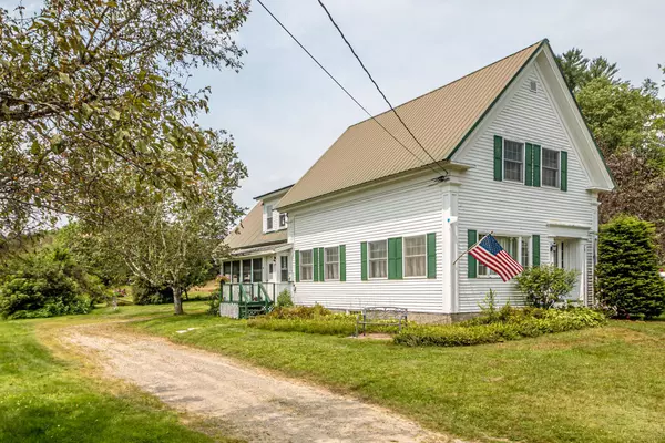 35 Courthouse DR, Guildhall, VT 05905