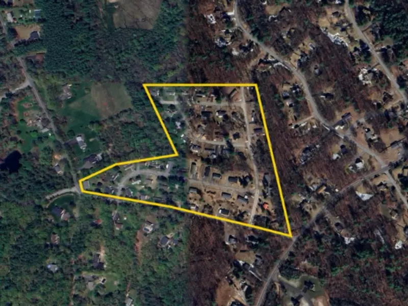 187 Pelham RD, Salem, NH 03079