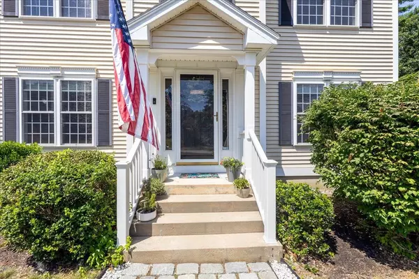 Bedford, NH 03110,36 Summit RD