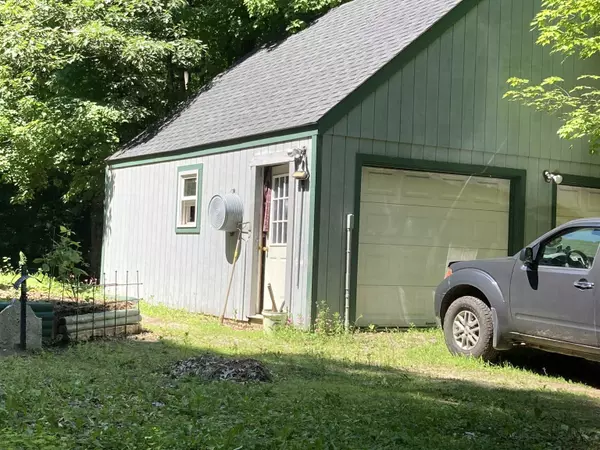 Ossipee, NH 03864,44 Stoneview RD