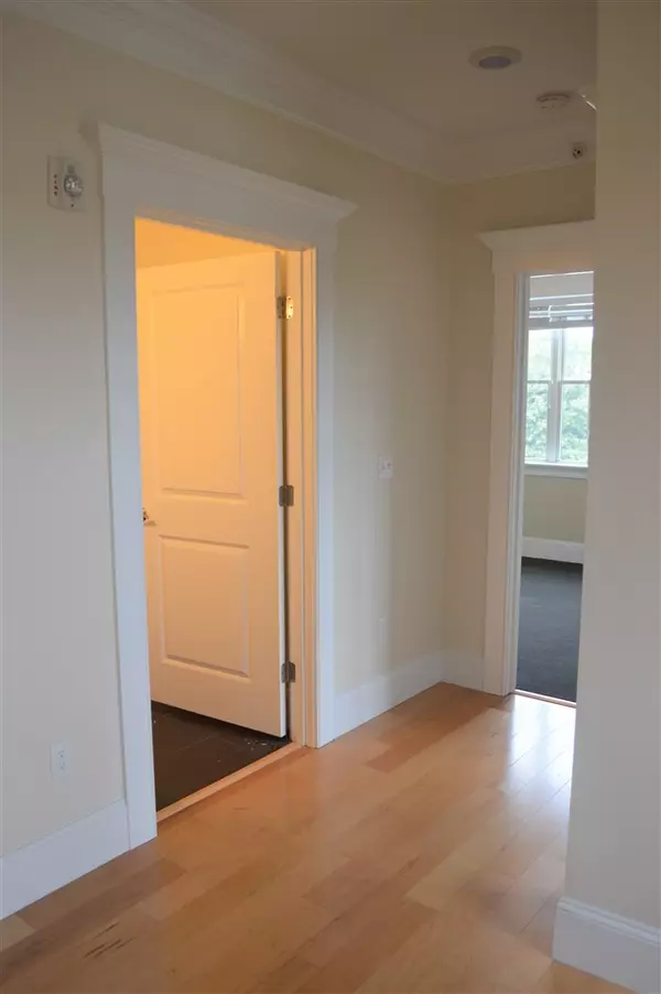 Dover, NH 03820,2 Silver ST #13