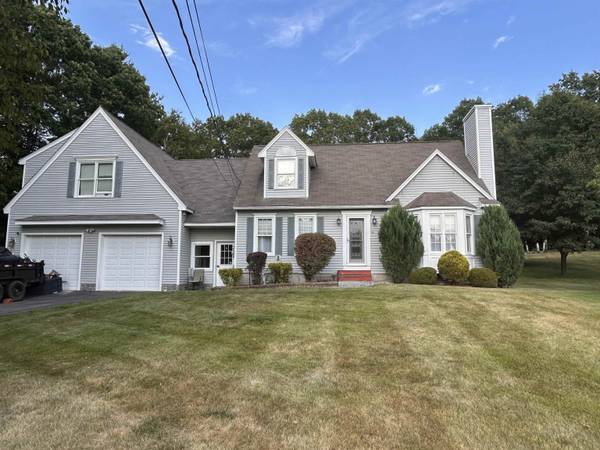 4 Teardrop CIR, Hudson, NH 03051