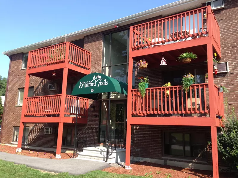 98 Powers ST #220, Milford, NH 03055