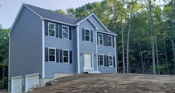 37 Reed RD, Sandown, NH 03873