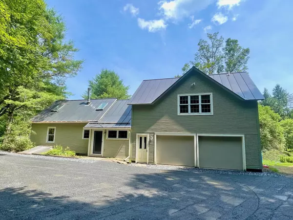 Fayston, VT 05660,4296 Center Fayston RD