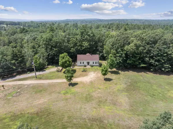 Belmont, NH 03220,8 Jodi DR