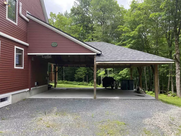 Dover, VT 05356,134 Ellis Brook RD