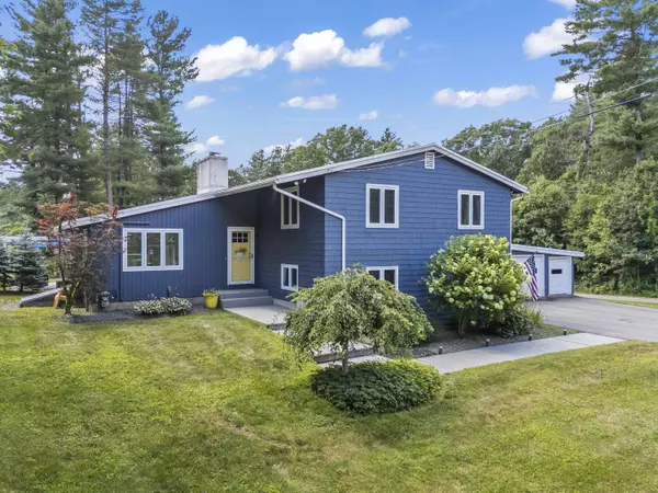 30 Cataract AVE, Dover, NH 03820