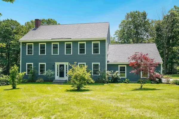 305 King Hill RD, Francestown, NH 03043