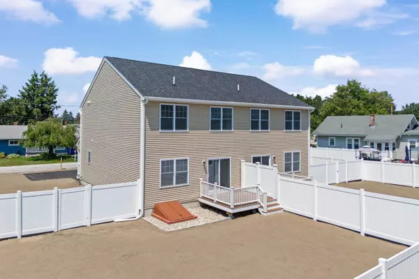 Goffstown, NH 03045,39 B Larch ST