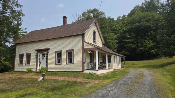43 Gristmill Hill RD, Canaan, NH 03741