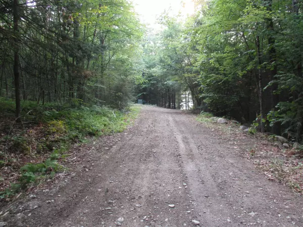 Henniker, NH 03242,7-351-B Patterson Hill RD
