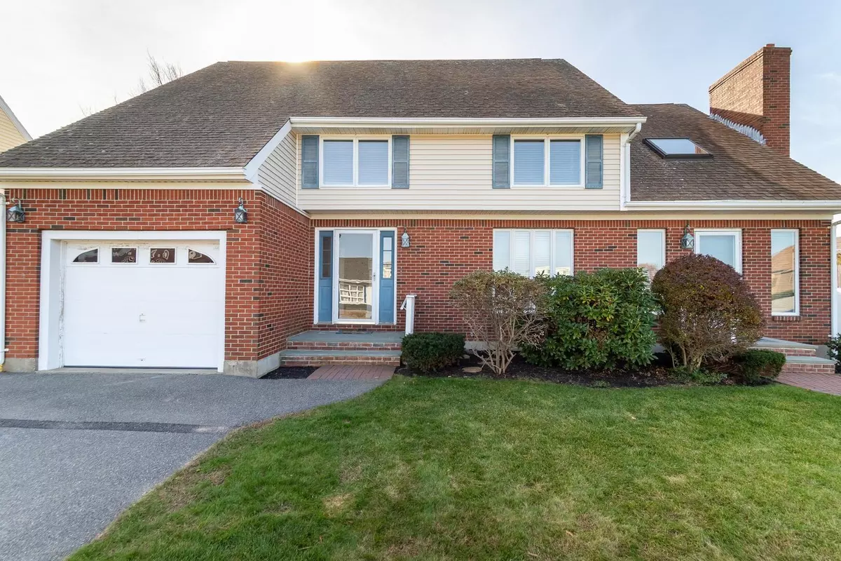 Seabrook, NH 03874,7 Lowell ST