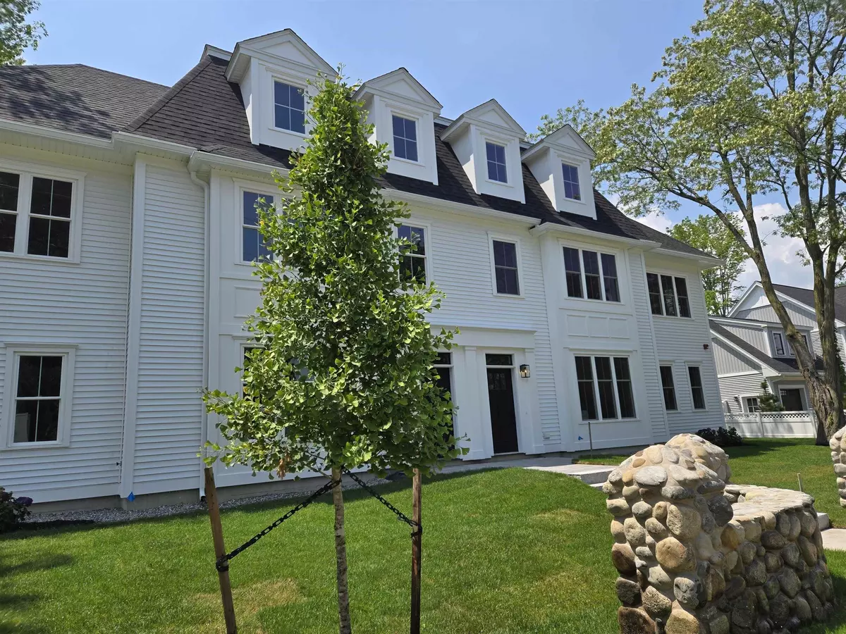 Portsmouth, NH 03801,#1 Woodbury Reserve