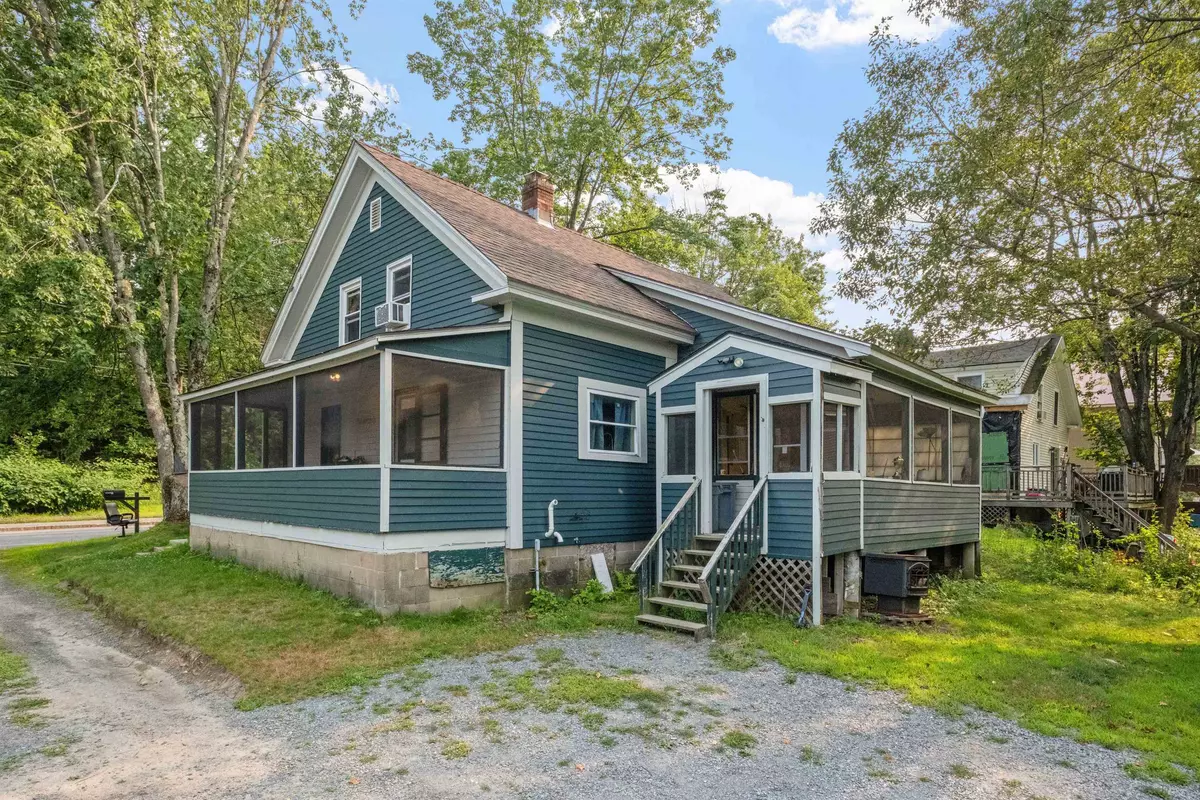 Bristol, NH 03222,194 Pleasant ST