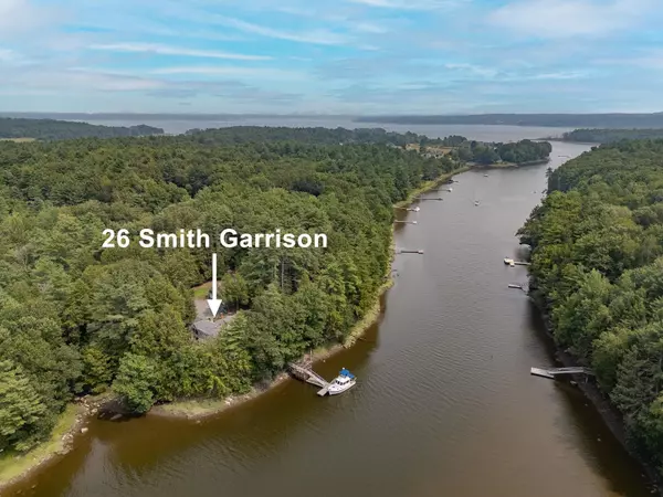 26 Smith Garrison RD, Newmarket, NH 03857