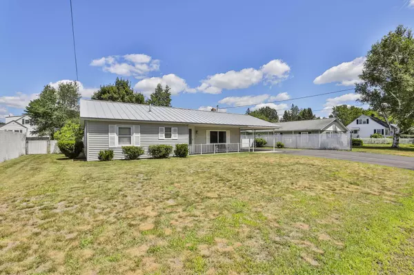 5 Dudley DR, Concord, NH 03301