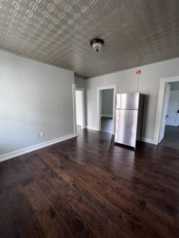 118 Riddle ST #2, Manchester, NH 03102