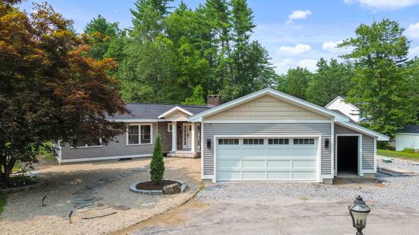 102 Bean RD, Merrimack, NH 03054