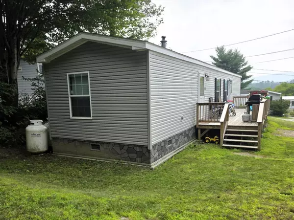 Littleton, NH 03561,14 Hilltop Manor Mobile Home PARK