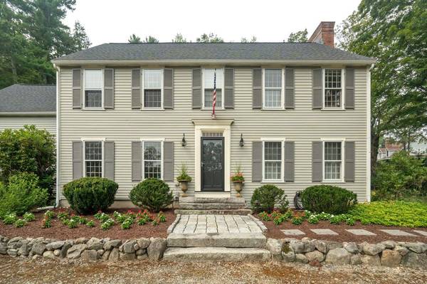 1 Brimstone Hill RD, Amherst, NH 03031