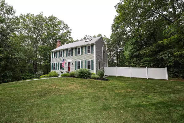 Derry, NH 03038,20 Paul AVE
