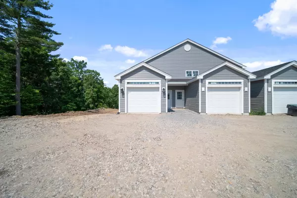 Windham, NH 03087,7 Cypress LN #5