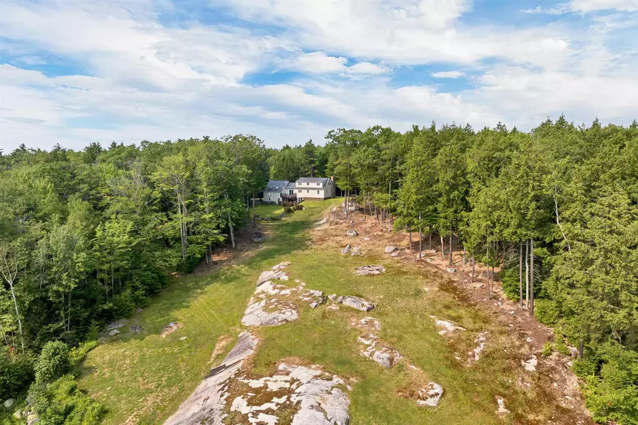 64 & 00 Eagle Ledge RD, Meredith, NH 03253
