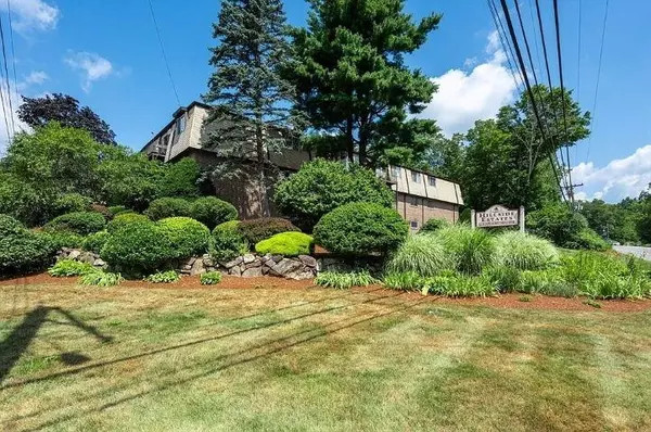 2 Pembroke DR #21, Derry, NH 03038