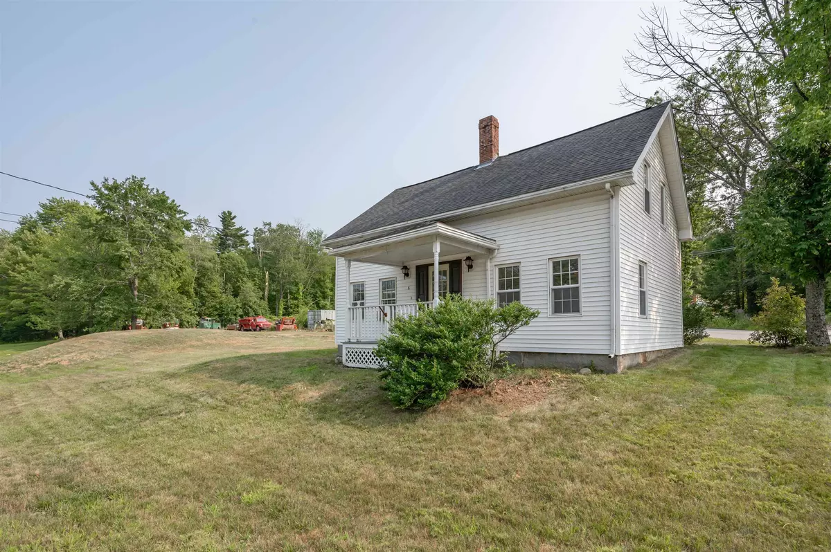 Candia, NH 03034,197 Raymond RD