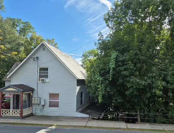 Springfield, VT 05156,67 Summer ST