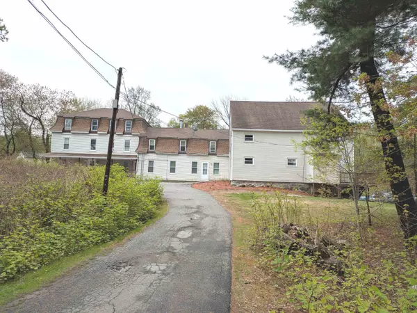 3 S Shore RD #1, Salem, NH 03079
