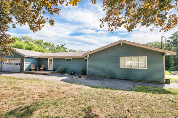 22 CCC RD, Salisbury, MA 01952