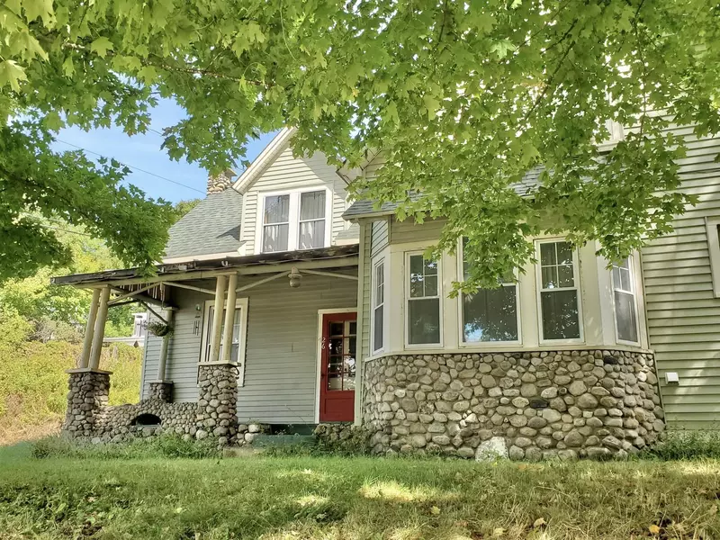 26 Minard Hill RD, Groton, VT 05046