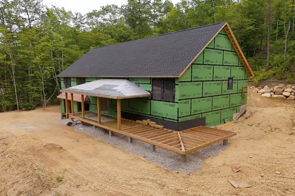 New Hampton, NH 03256,462 Coolidge Woods RD