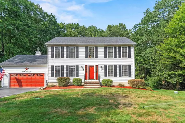 62 Jasmine LN, Goffstown, NH 03045