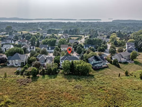 South Burlington, VT 05403,41 Pinnacle DR