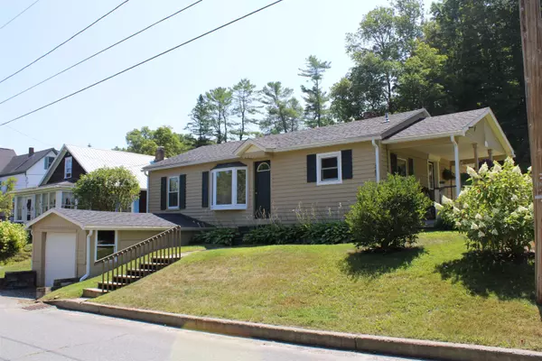 342 Lafayette ST, St. Johnsbury, VT 05819