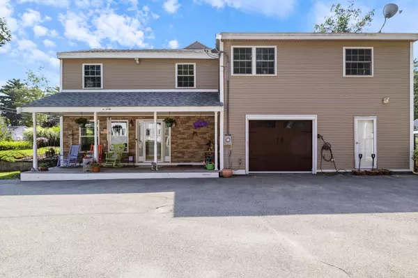 Salem, NH 03079,178 Shore DR