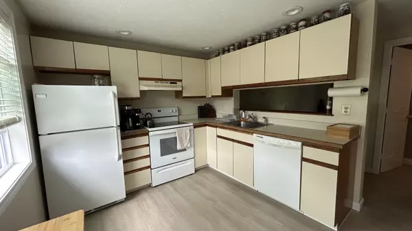 Old Orchard Beach, ME 04064,125 Portland AVE #16