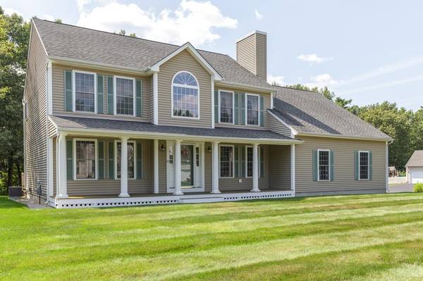 22 Stirling AVE, Hooksett, NH 03106