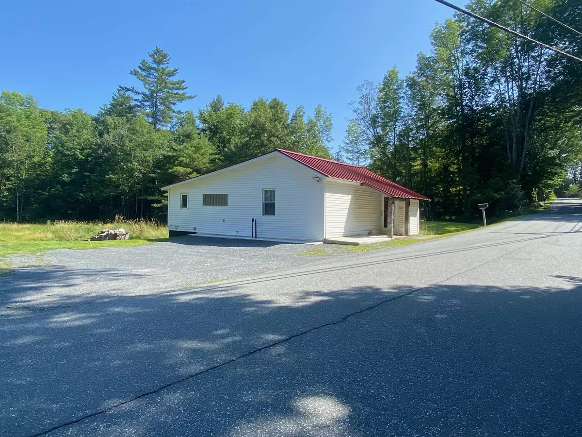 Springfield, VT 05156,332 Craigue Hill RD