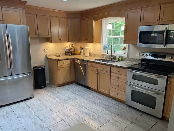 Amherst, NH 03031,7 Miles RD