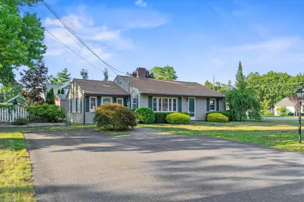 Nashua, NH 03064,24 Cornell RD