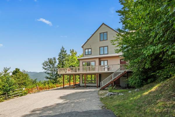 46 Ammonoosuc DR, Bartlett, NH 03812