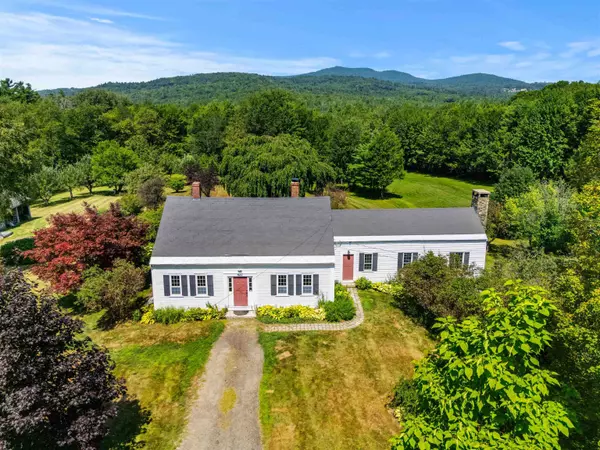 427 Old Bristol RD, New Hampton, NH 03256