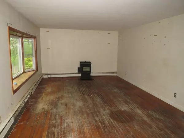 Berlin, NH 03570,123 Wentworth AVE